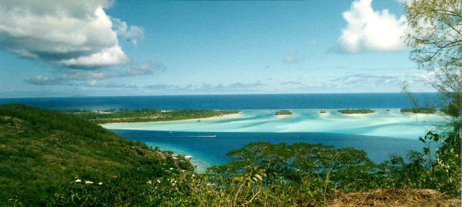 visit Bora Bora Lake